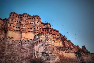 3 Days Guided Jodhpur & Udaipur Tour From Jaipur With Hotels - Jodhpur Day: Mehrangarh Fort, Jaswant Thada, and Umaid Bhawan Museum