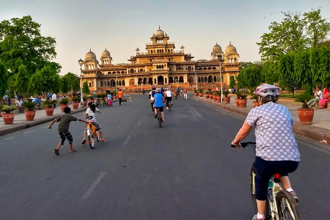3-Hour Morning Bike Tour of Jaipur - Food stops: why the breakfast tastings feel like the real itinerary