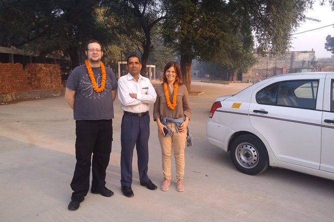 4 Day Golden Triangle Tour to Agra and Delhi From Jaipur - Day 2 Beyond the Big Names: Step Wells and Fatehpur Sikri on the Way to Agra