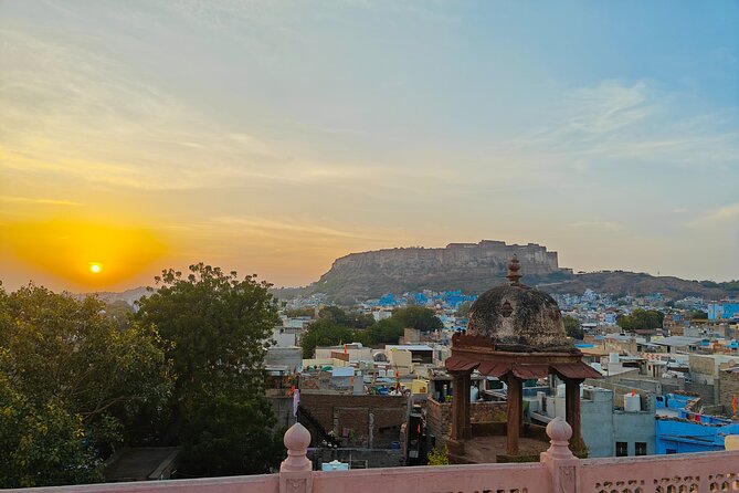 5 Days Private Heritage Triangle Tour Jaipur, Jodhpur, Udaipur. - Udaipur by day and sunset: City Palace area, temple time, and Sajjangarh