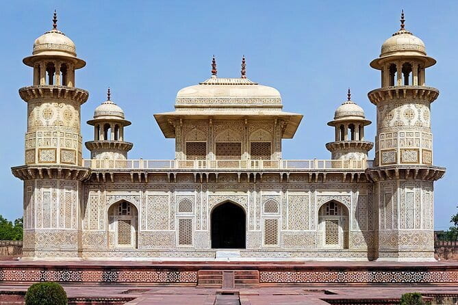 Day Trip from Jaipur to Ranthambore Safari - No Meals, So Pack Like a Pro