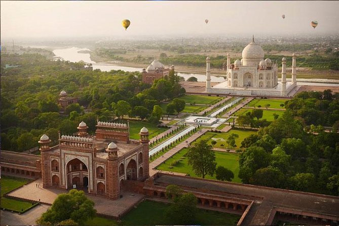 Day Trip to The Taj Mahal and Agra from Jaipur - Agra shopping stop: handicrafts, inlay work, and the art of saying no