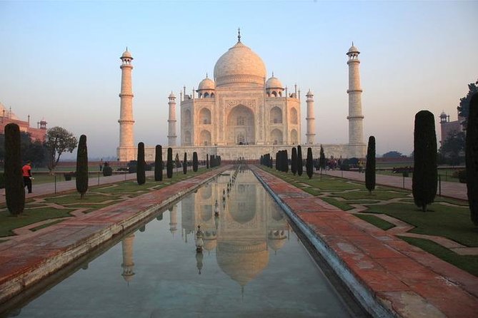 Day Trip to The Taj Mahal and Agra from Jaipur ending in Delhi by Car - Lunch and shopping at Sanskriti’s Imperial Gems