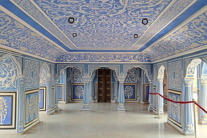 Delhi to Jaipur Pink City Tour with Government Approved Guide - How the Delhi to Jaipur one-day plan really feels (Pickup, timing, comfort)
