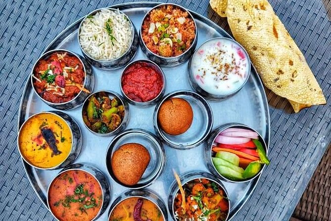 Dinner at Indian Ethnic Restaurant & Witness Majestic Night Arti - A 3-Hour Jaipur Night That Blends Dinner With Devotion
