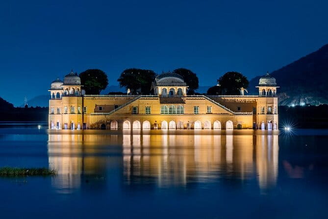 Enchanting Jaipur: Private Evening Tour of the Pink City - Jaipur’s night glow: what this tour gets right