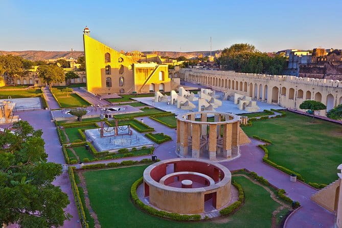 Enchanting Jaipur: Private Evening Tour of the Pink City - Statue Circle walk near C-Scheme