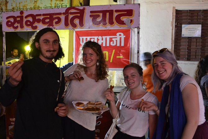 Food Tour and Eat like Locals - What 2 Hours 30 Minutes Feels Like with 8 Stops