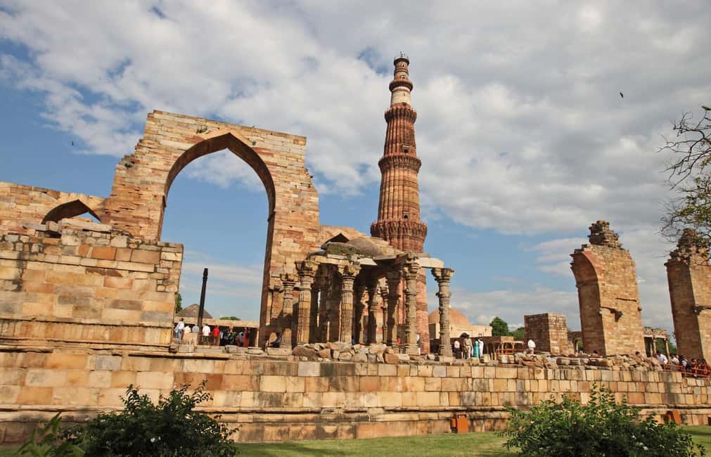 From Delhi: 3-Day Golden Triangle Tour with Agra and Jaipur - The guides and drivers that make or break this kind of trip