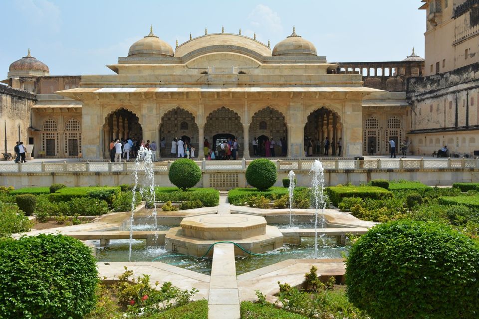 From Delhi: Private Jaipur & Amber Fort Guided Tour by Car - A Long Morning From Delhi to Jaipur (And Why It’s Worth It)