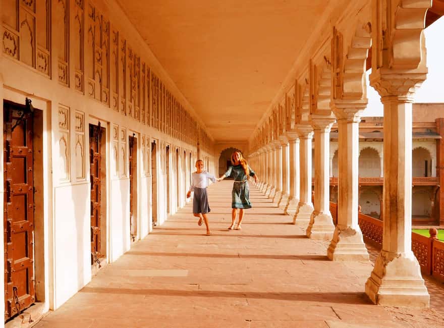 From Jaipur: Same Day Taj Mahal Tour with Fatehpur Sikri - Picking the Right Match: Who This Trip Suits