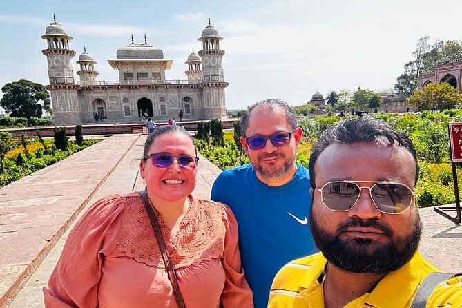 From Jaipur: Taj Mahal & Agra Tour with Transfer to Delhi by Car - Entering the Taj Mahal: Ticket Timing and Time on Site
