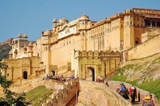 Full Day Jaipur Luxury Tuk-Tuk Tour - Royal Gaitor Tumbas: Mausoleums on the Aravalli Slopes