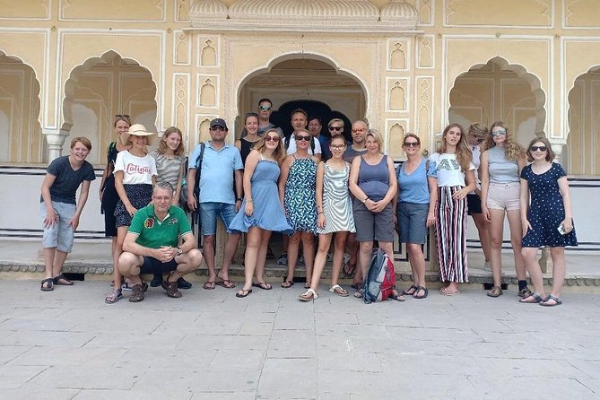 Full-day Jaipur Private Sightseeing Tour by Car with Guide - Why this private Jaipur day feels easier than going solo