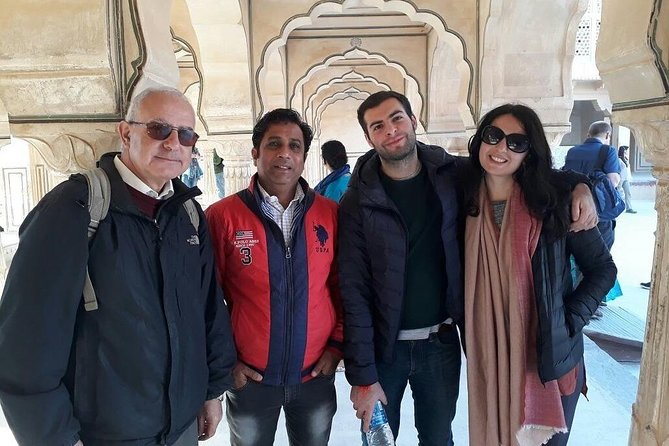 Full-day Jaipur Private Sightseeing Tour by Car with Guide - Meeting point, timing, and how the day’s pace really works