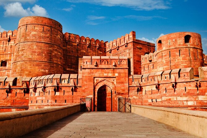 Golden Triangle & Ranthambore: 4-Day Private Tour from Delhi - Day 4 Jaipur Masterpieces: Jaigarh, Jal Mahal, City Palace, Jantar Mantar, Hawa Mahal