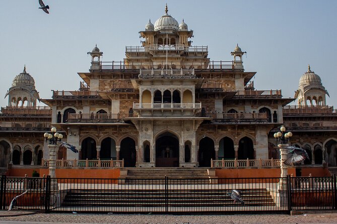 Half-Day the Hidden Secrets of Jaipur City Private Guided Tour - Jal Mahal and Man Sagar Lake: quick island-building photos