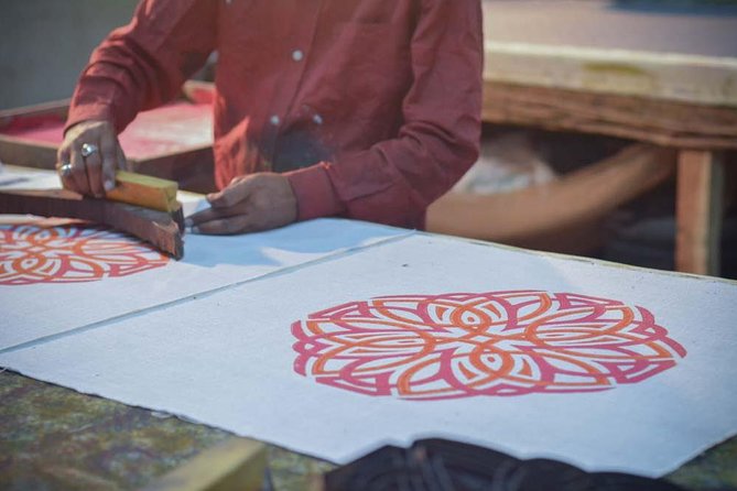 Hands-on Block Printing Workshop - Layering colors with water-based pigments (and the test piece moment)