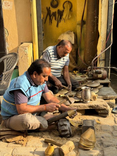Heritage Walk & Street Food Tasting in Jaipur - Chaura Rasta: tea first, then the first serious bites
