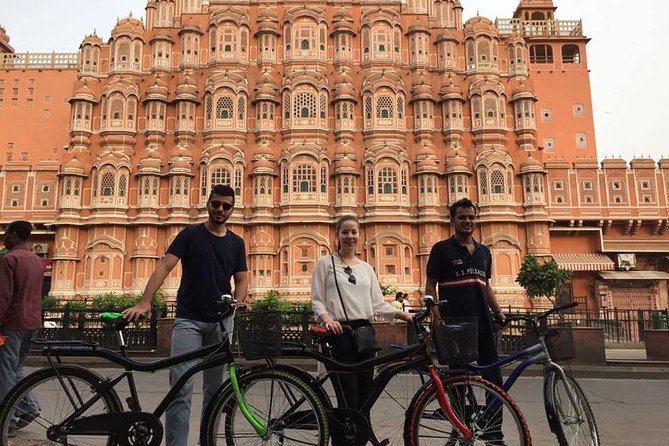 I Bike Inside Jaipur - Hawa Mahal at sunrise: the Palace of Breeze and Old City views