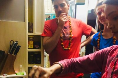 Interactive Cooking Class with a Local Family in Jaipur - What happens during the 2.5-hour cooking session