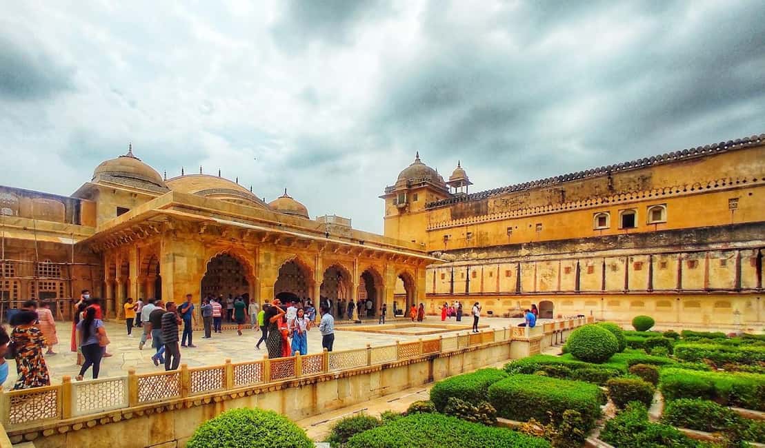 Jaipur: Amber Fort Guided Tour and Entry Ticket - Timing: Be Smart About Heat and Crowds