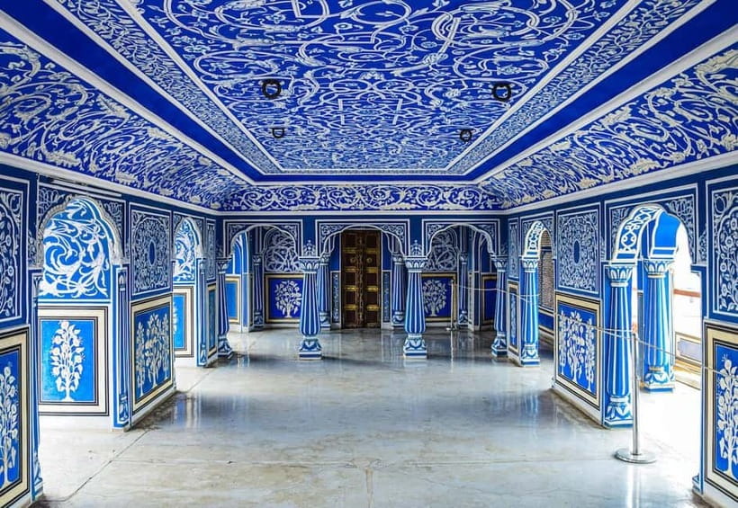 Jaipur: City Palace Museum - Direct Official Ticket - Pritam Niwas Chowk: the decorated gates that set the tone