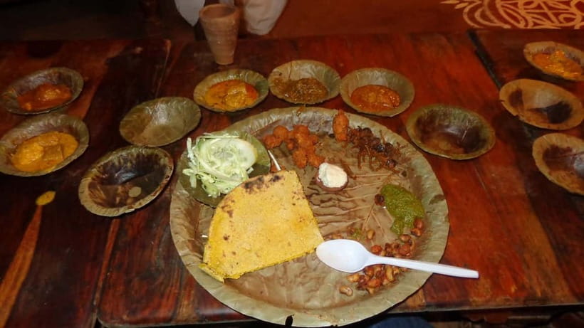 Jaipur: Cultural Evening Tour & Dinner at Chokhi Dhani - The Rajasthani vegetarian buffet: what you’ll eat and what to aim for