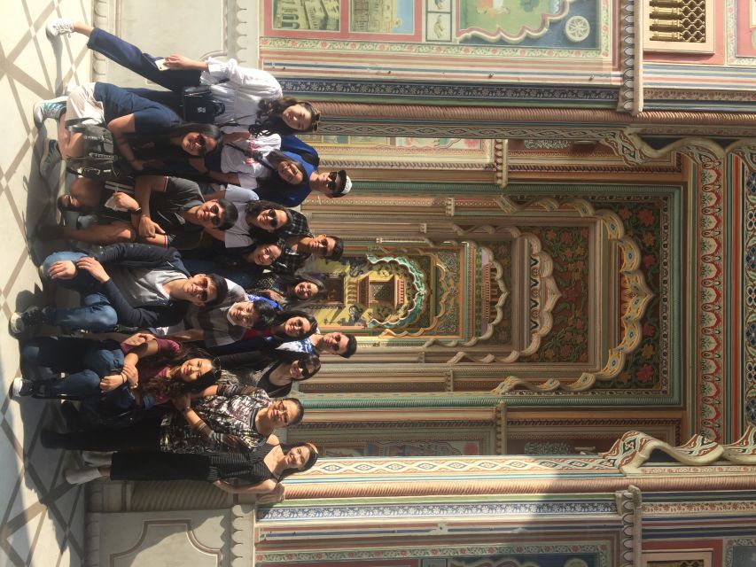 Jaipur : Cultural & History Tour With Private Guide - The Pink City Markets: Shopping With Guidance and Less Guesswork