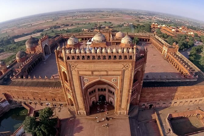 Jaipur cultural tour with artisan craft experience - Henna / mehendi with guided hand patterns