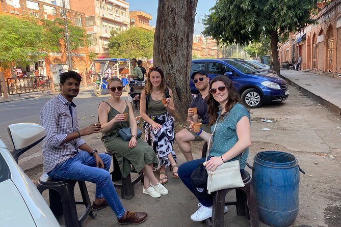 Jaipur Evening Food & market Tour: Savor the Test of the Jaipur - Stop 1: Pink City start point and an evening orientation
