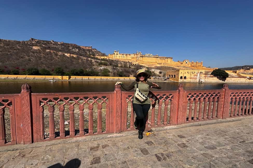 Jaipur: Full Day City Highlights Tour with Tour Guide - Lunch, artisan workshop, and shopping time without turning your day into a maze