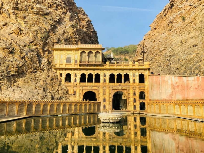 Jaipur: Full-Day City Tour with Car, Guide & Skip-the-Line - Guides and drivers: what top service looks like