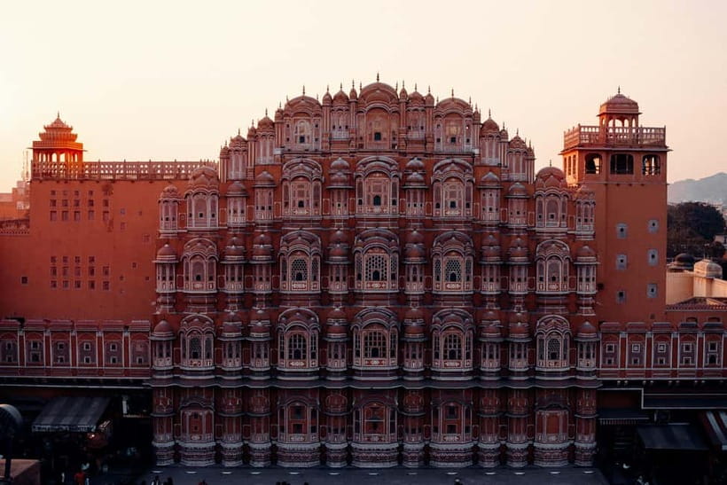 Jaipur: Full-Day City Tour with Car, Guide & Skip-the-Line - What you’re really buying for a $9 day