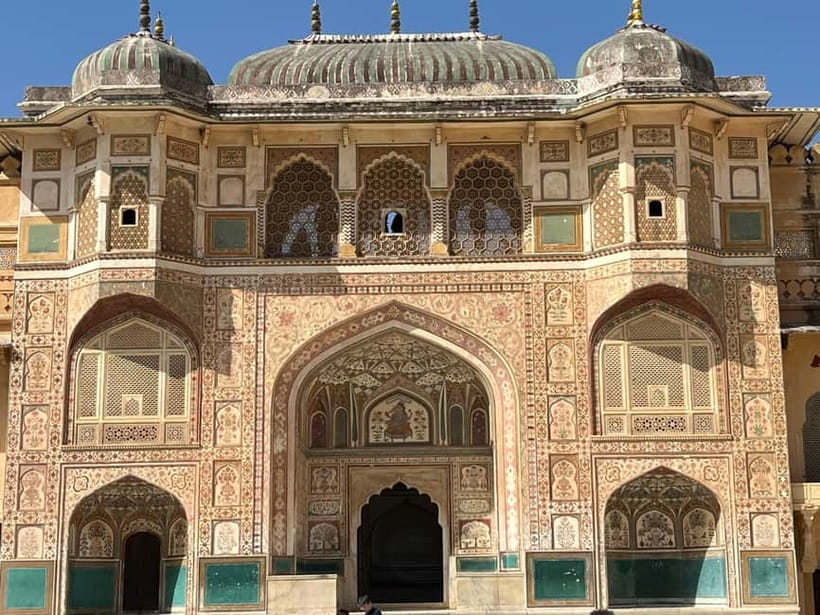 Jaipur: Full-Day City Tour with Car, Guide & Skip-the-Line - Jantar Mantar: turning architecture into science