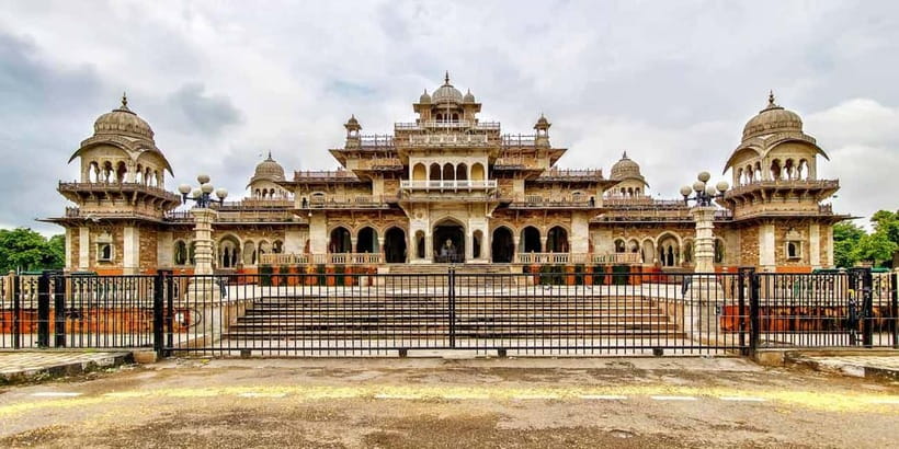 Jaipur: Full-Day Private Sightseeing Tour by Tuk Tuk - Shopping Hour and Lunch Break: You Control the Pace