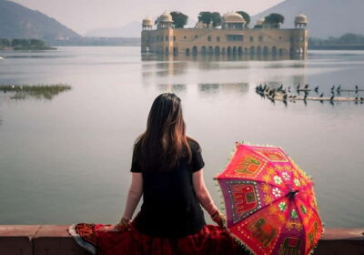 Jaipur: Full-Day Sightseeing Tour with Guide and Lunch - Private AC Car and Chauffeur: Comfort That Actually Changes the Day