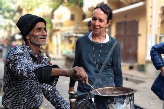 Jaipur Full Day Tour By Car And Guide With Hotel Pickup - What’s included (and what you’ll pay for) in one clean checklist