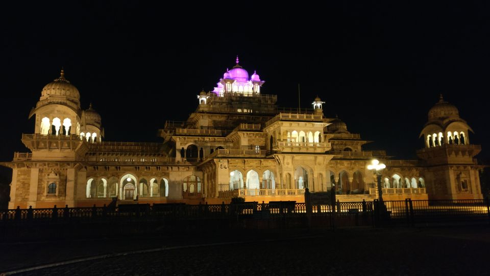 Jaipur: Guided Evening Walking Tour with a Local - Key things to know before you walk