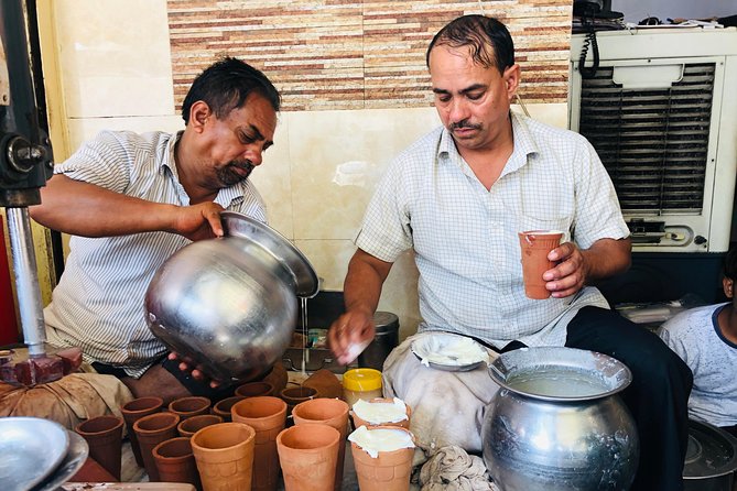 Jaipur Guided Food Walk Eat Just Like a Local - Entering Jaipur’s street-food world without playing detective