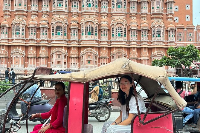 Jaipur Half-Day Heritage Tour by Women-Driven E-Rickshaw - Hawa Mahal in 30 minutes: how to see the Palace of Wind fast