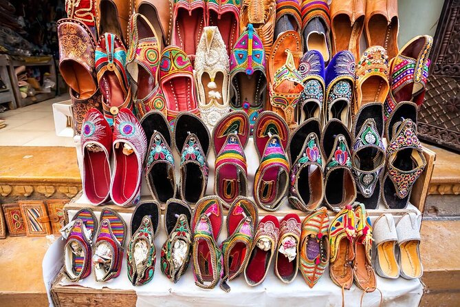 Jaipur Half-Day Shopping Tour with Hand Block Printing Class - Kuber Art N Craft: handmade paintings and the details that matter
