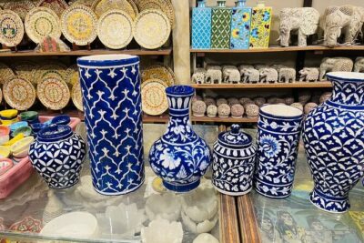 Jaipur Half-Day Shopping Tour with Hand Block Printing Class - Ratnavali Arts workshop: jewelry that explains itself