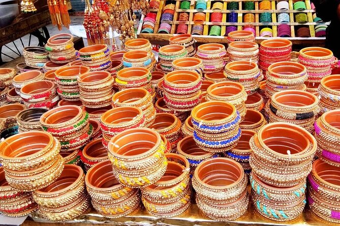 Jaipur Half-Day Shopping Tour with Hand Block Printing Class - Maniharo Ka Rasta: lac bangles in motion