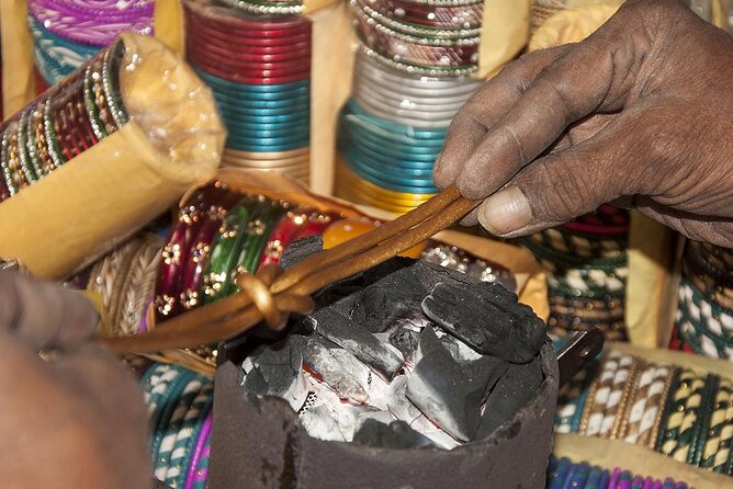 Jaipur Half-Day Shopping Tour with Hand Block Printing Class - Pink City lanes: the shopping wrap-up you can control
