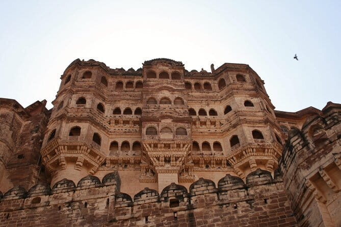 Jaipur Heritage and Old Market Shopping Tour - Isarlat Tower Views and Tripolia Mausoleum Stops That Feel Like a Pause