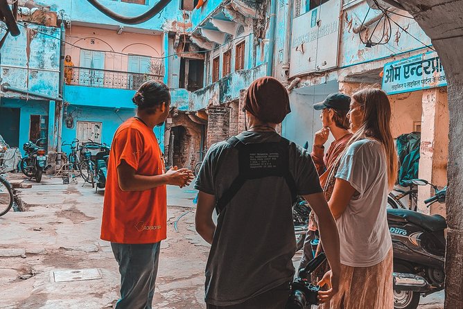 Jaipur Heritage Walking Tour - Isarlat Sargasooli: how architecture gets explained on the street