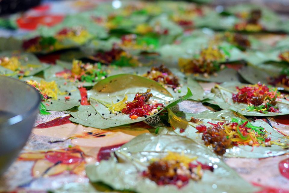 Jaipur: History Street Food Tour with Local Guide - Food safety and comfort: how to enjoy it without stress