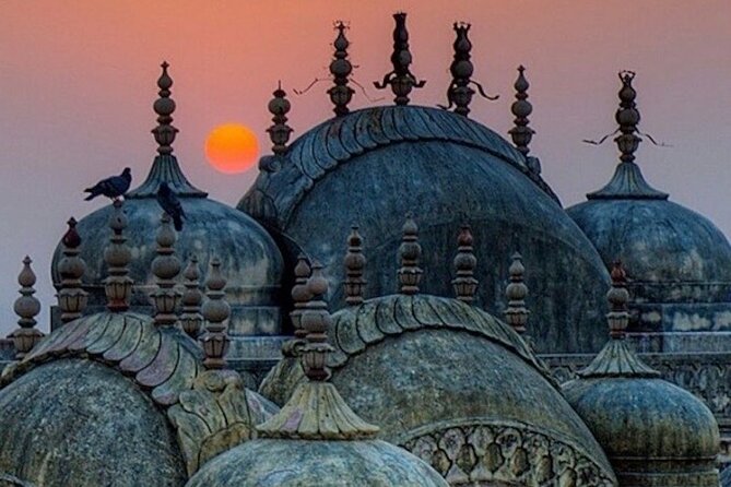 Jaipur in a day - Hawa Mahal: Rooftop Views and the 953 Window Challenge