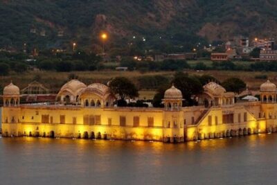 Jaipur in a day - City Palace + Jantar Mantar: Seeing the Big Landmarks Without Traffic Headaches